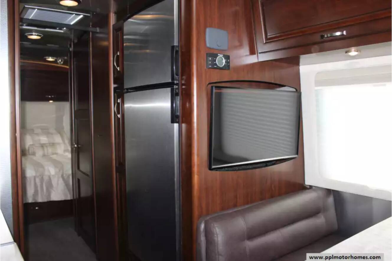 A photo of this 2016 Airstream Airstream Classic 30