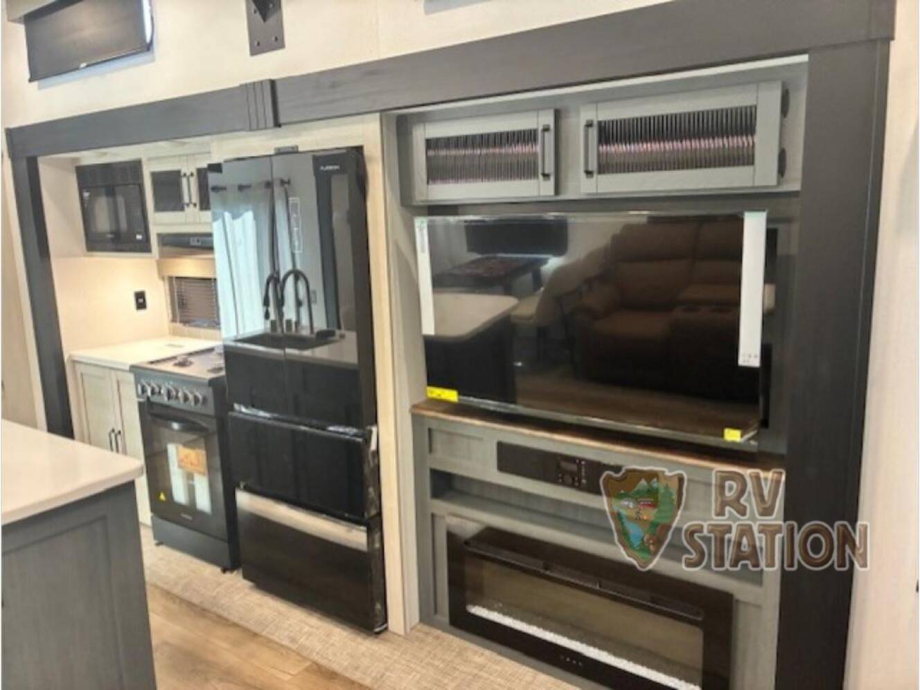 A photo of this 2026 Forest River Rv Puma Vista 402LFT
