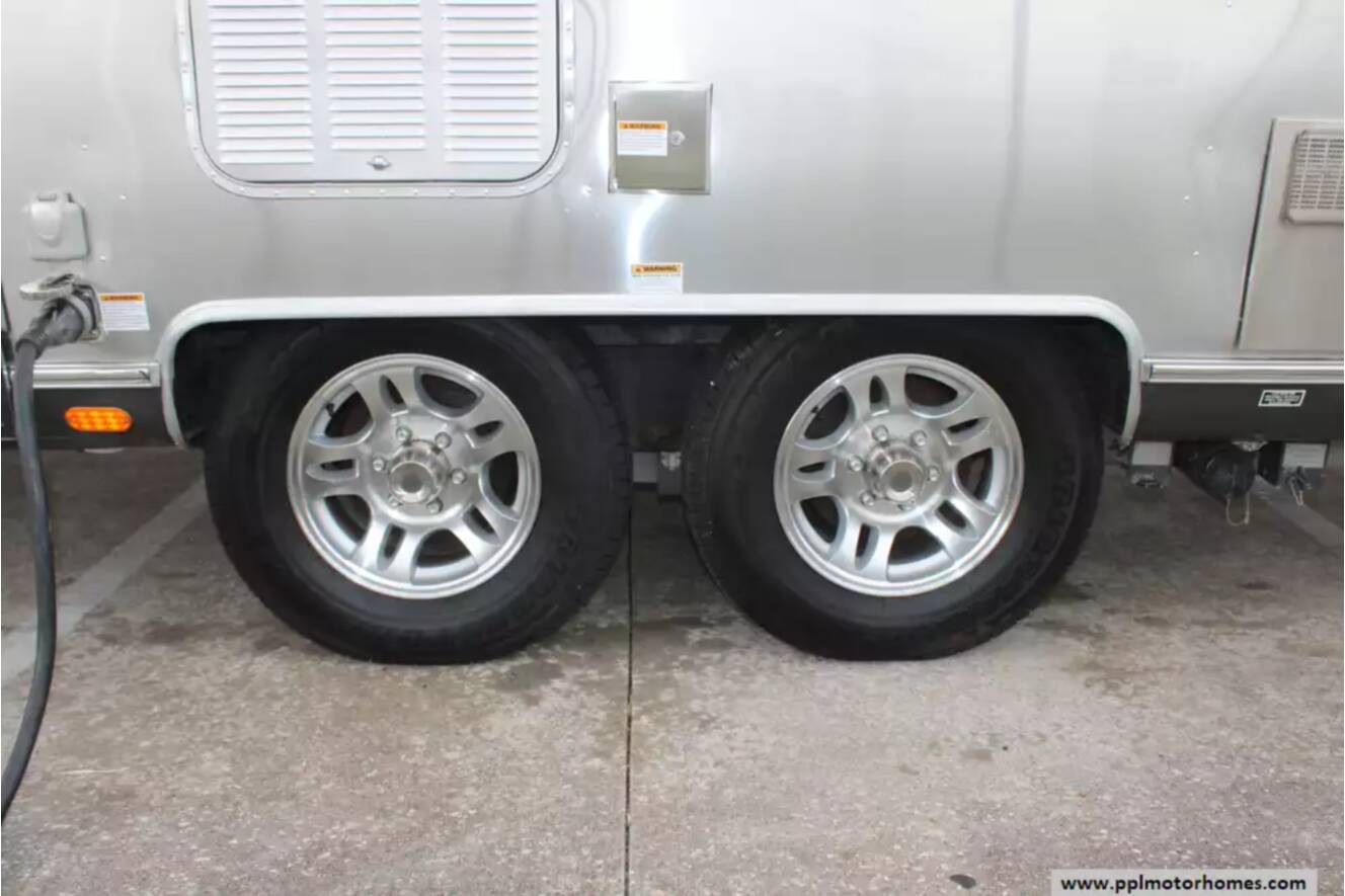A photo of this 2016 Airstream Airstream Classic 30