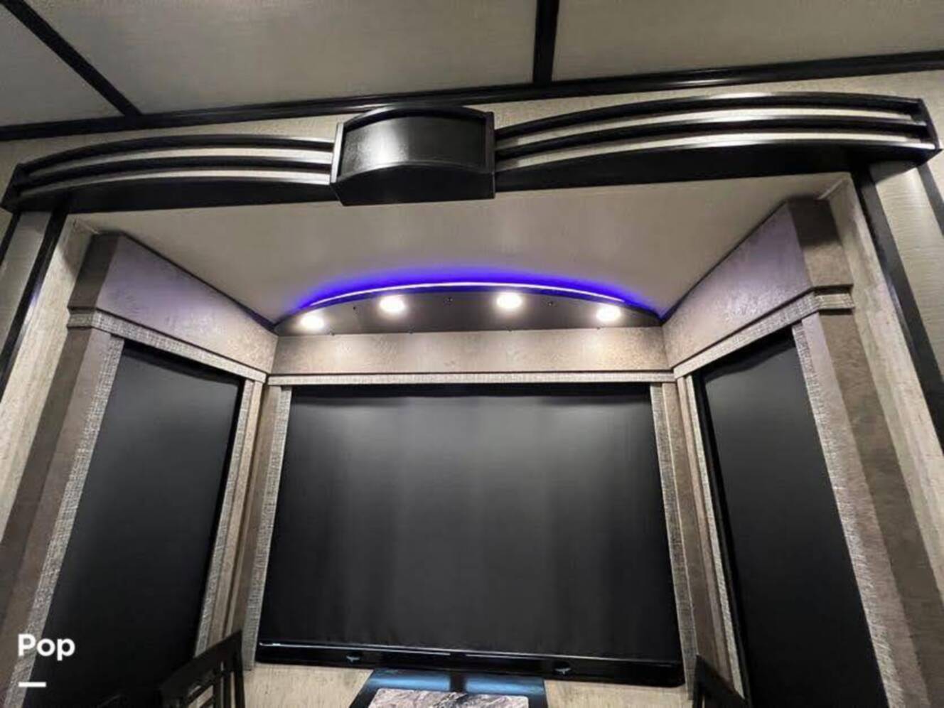A photo of this 2018 Grand Design Momentum 376TH