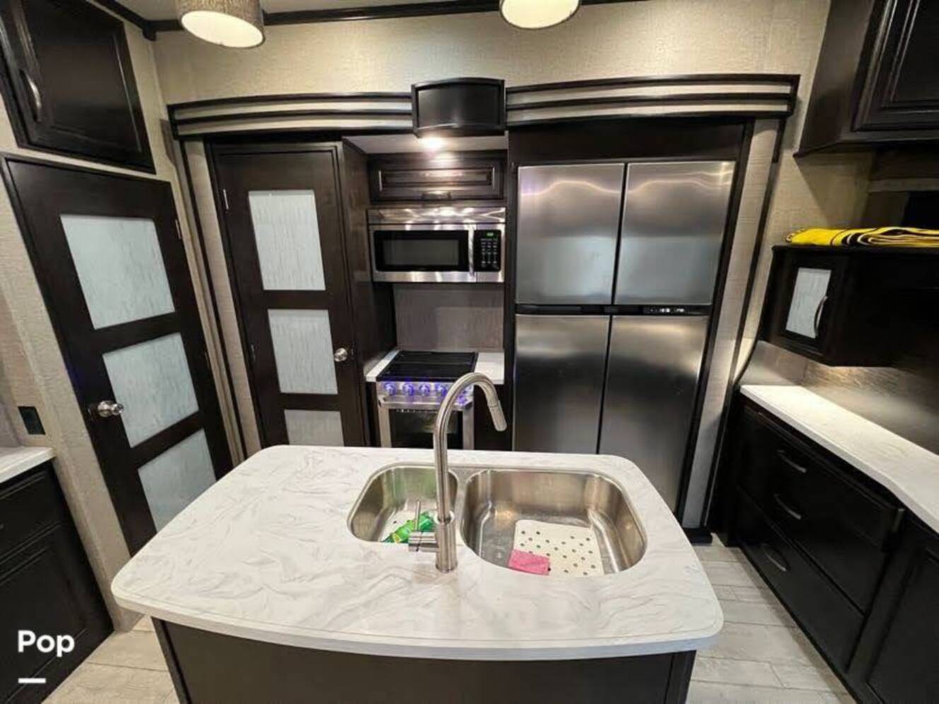 A photo of this 2018 Grand Design Momentum 376TH