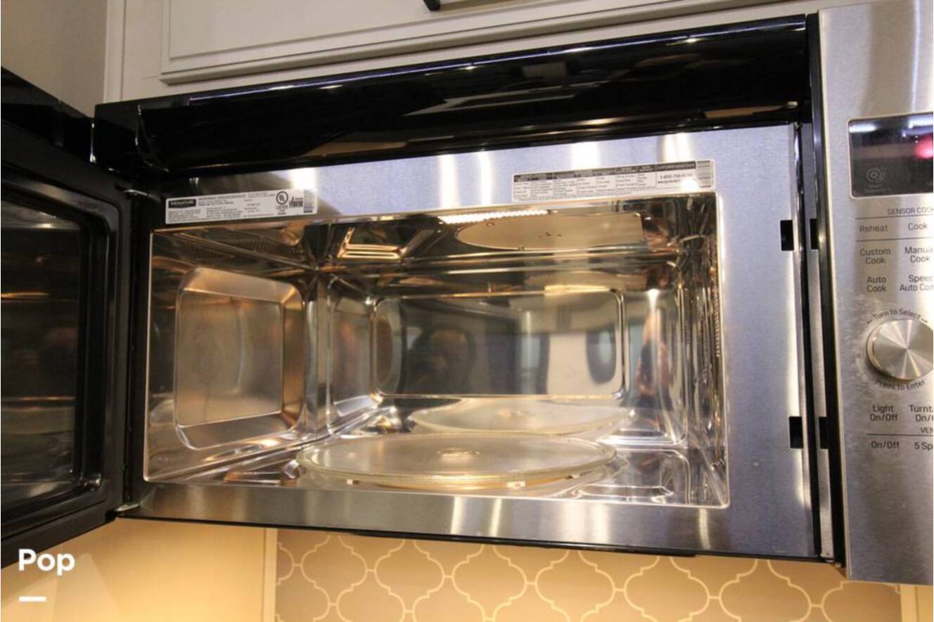 A photo of this 2021 Highland Ridge Open Range 371MBH