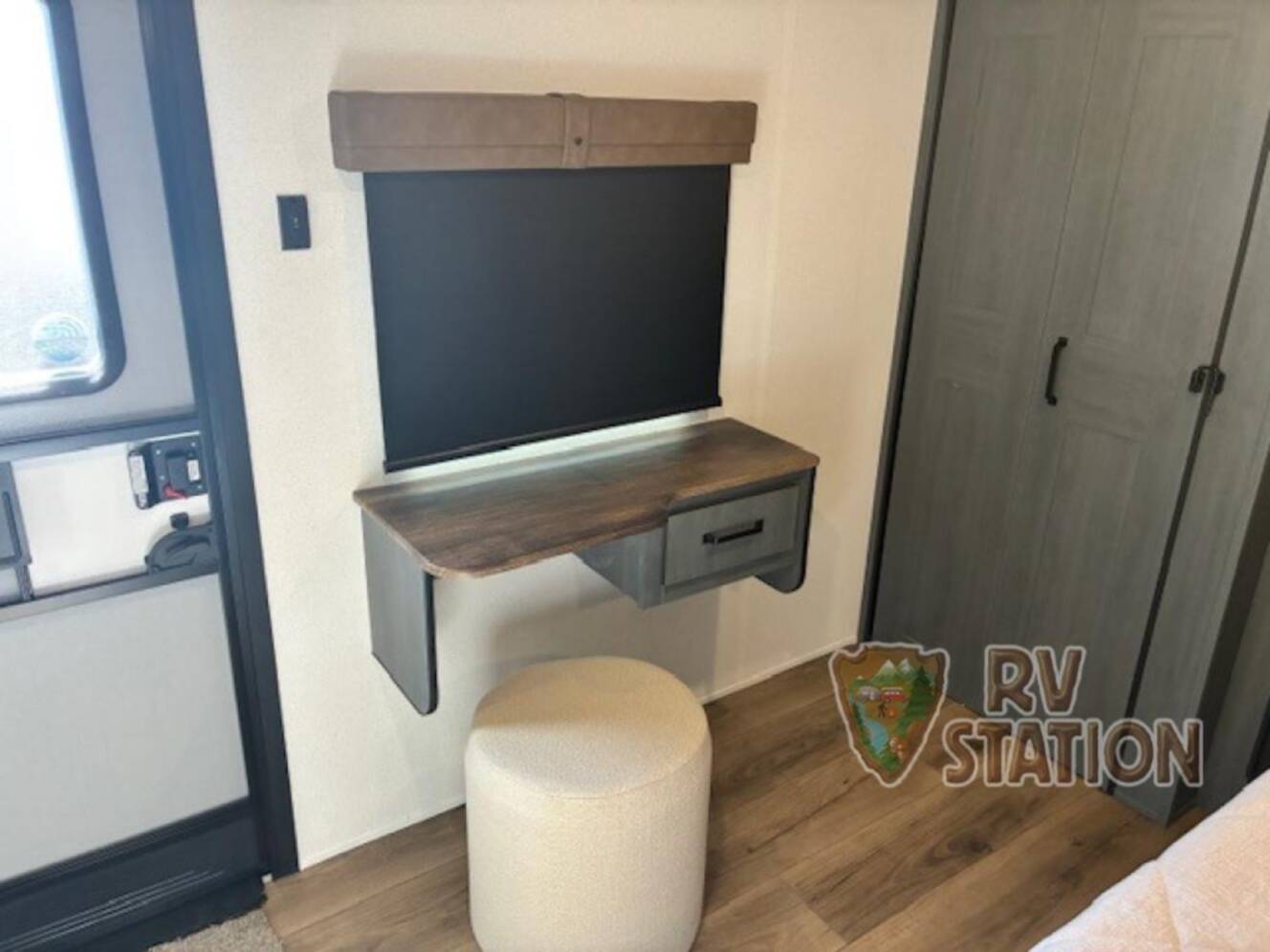 A photo of this 2026 Forest River Rv Puma Vista 402LFT