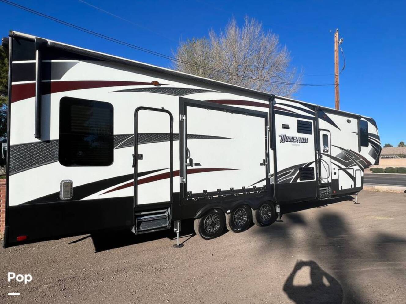 A photo of this 2017 Grand Design Momentum 399th