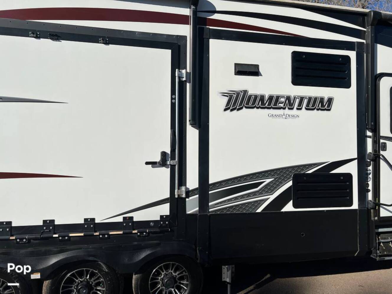 A photo of this 2017 Grand Design Momentum 399th