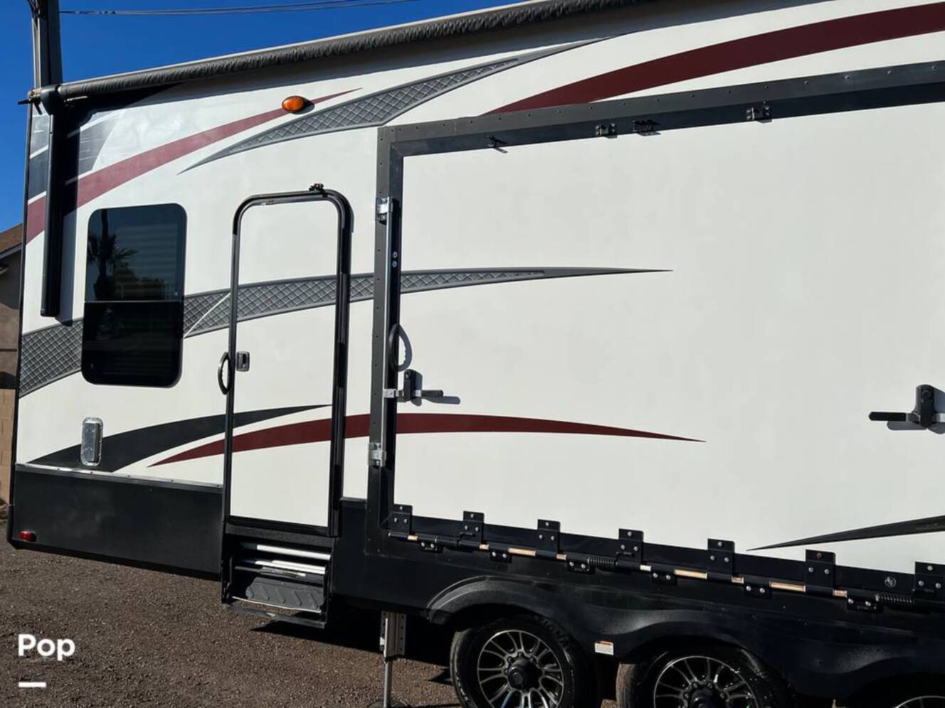 A photo of this 2017 Grand Design Momentum 399th