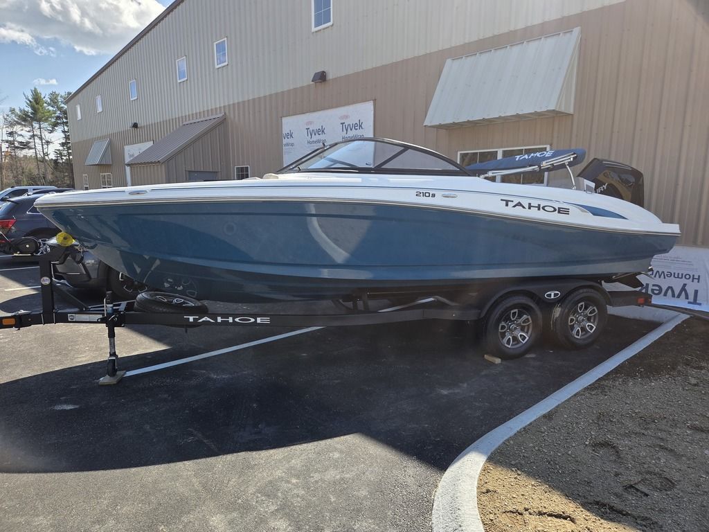 2026 Tahoe® 210 S in raymond ME