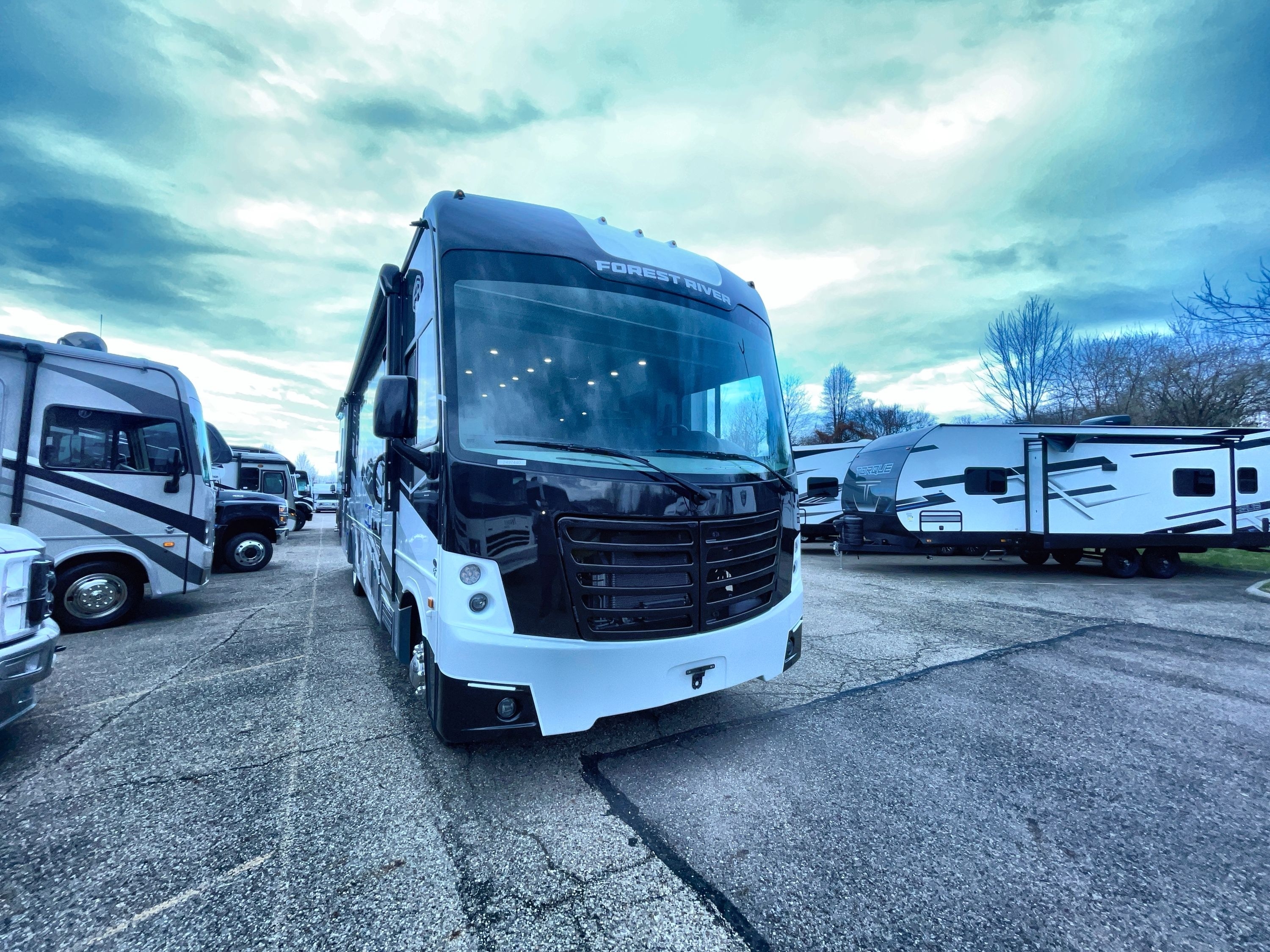 2025 Forest River FR3 33Z in akron OH