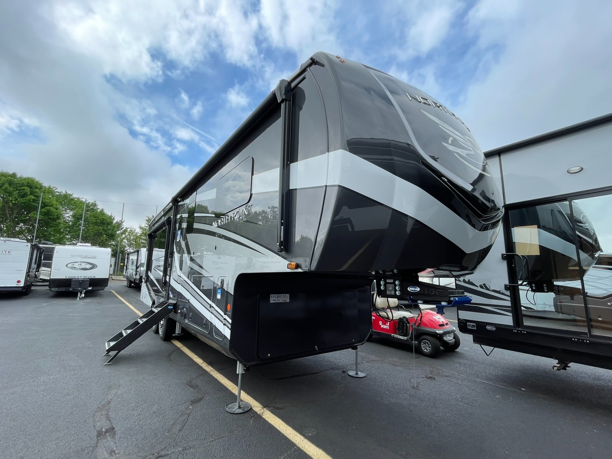 2025 Jayco NORTH POINT 310RLTS in greenwood IN