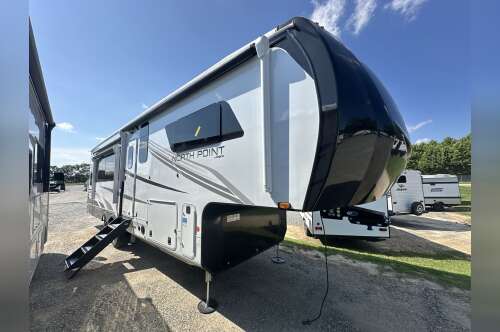 2025 Jayco NORTH POINT 310RLTS in thornburg VA
