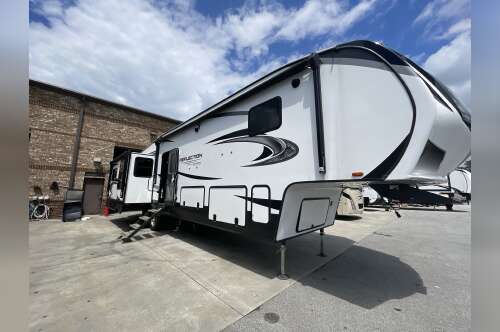 2022 Grand Design REFLECTION 367BHS in buford GA