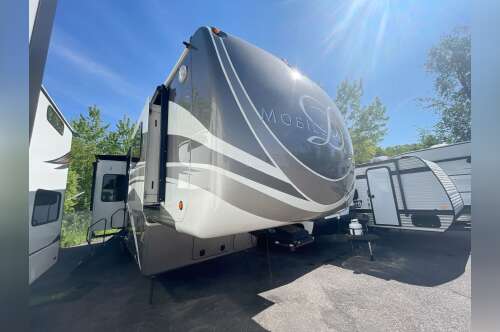 2019 DRV LUXURY SUITES MOBILE SUITES 36RSSB3 in hamburg NY