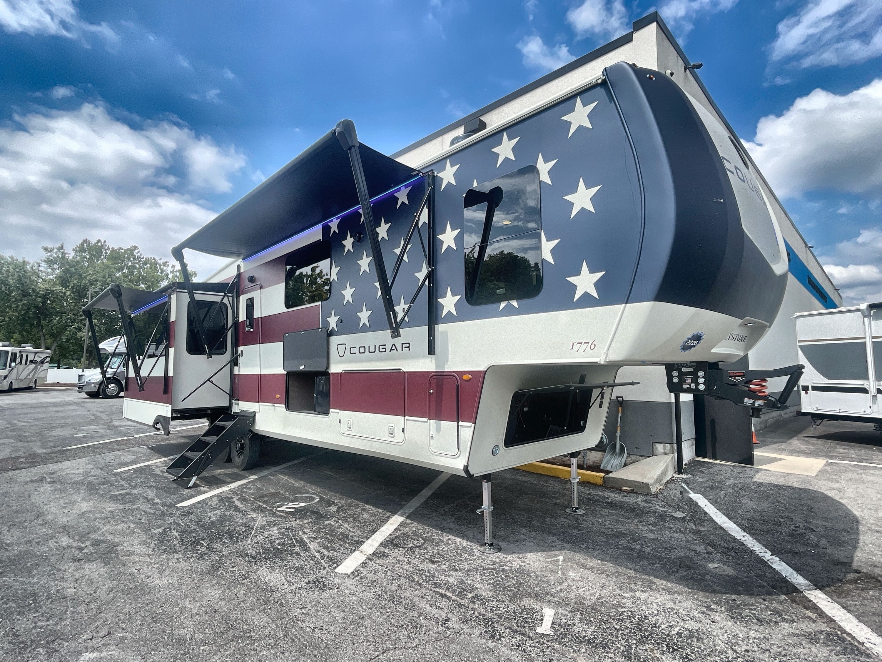 2026 Keystone COUGAR 1776 EDITION 360MBI in nashville TN