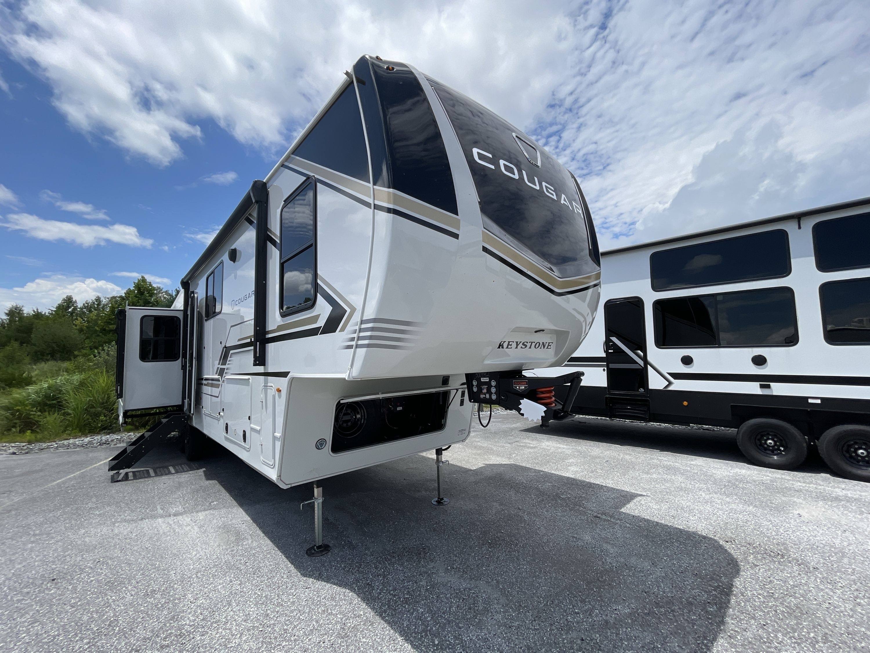 2026 Keystone COUGAR 360MBI in hendersonville NC