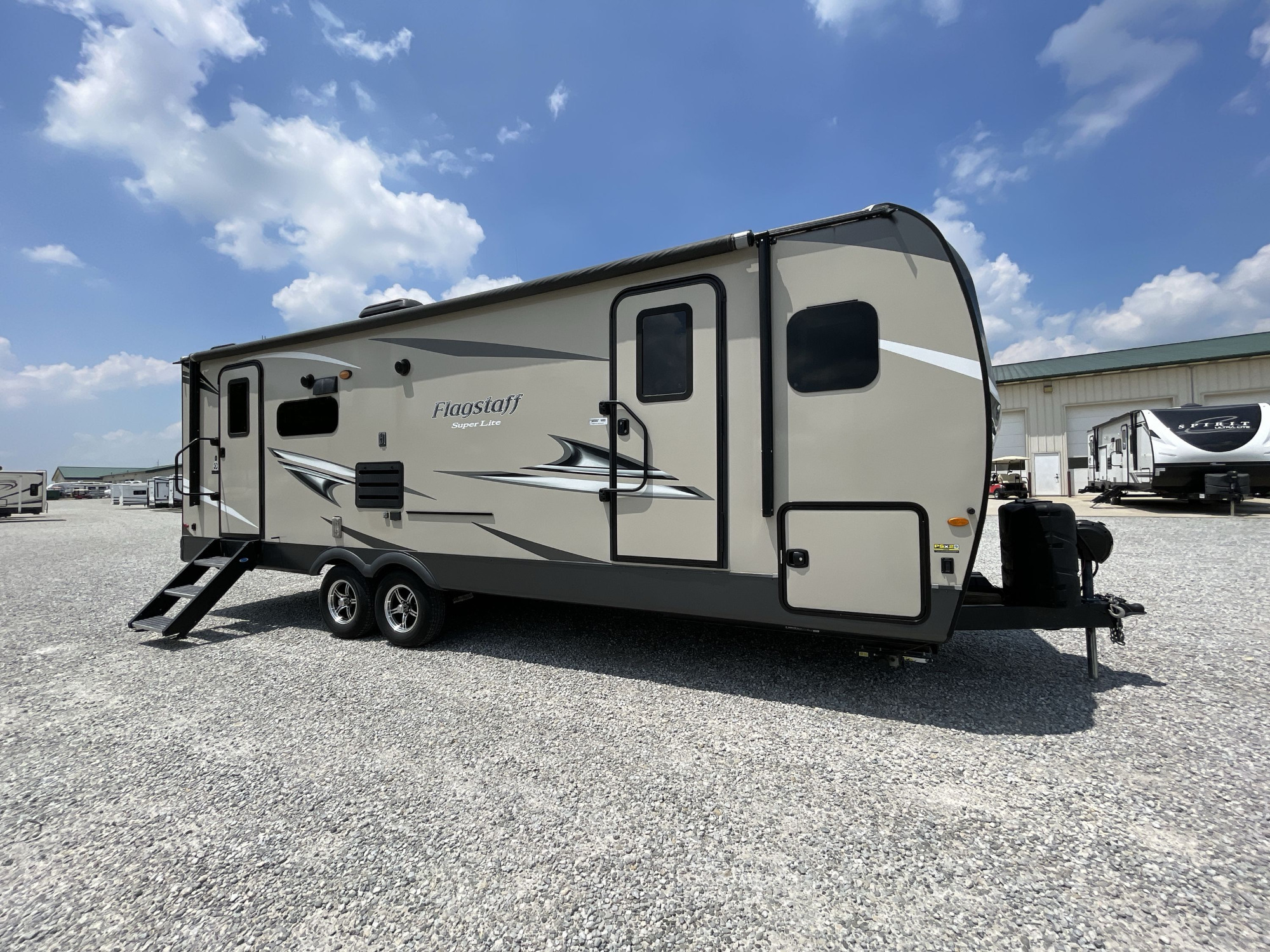 2020 Forest River FLAGSTAFF SUPER LITE 26RLSW in piqua OH