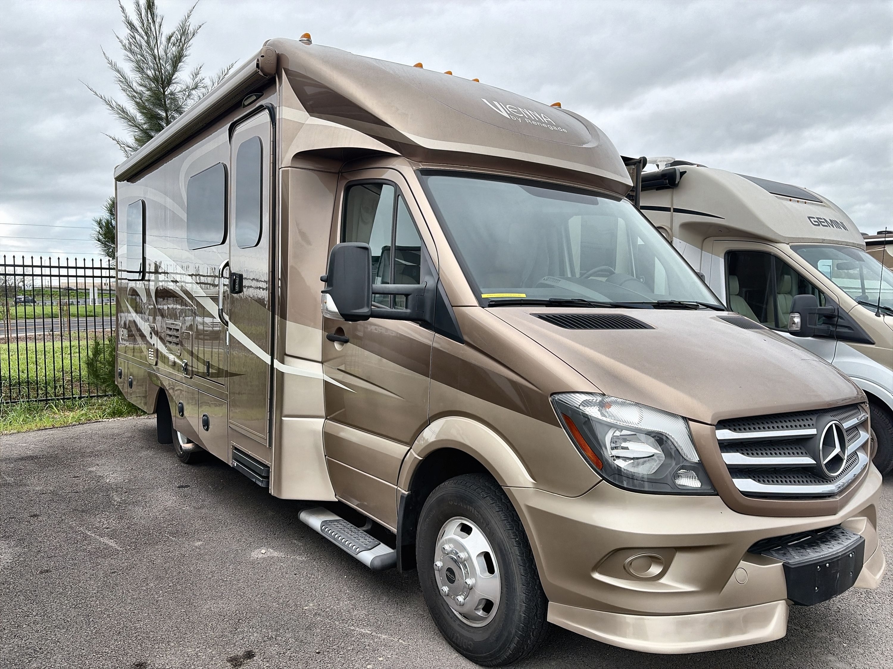 Renegade VIENNA RVs for sale - RVT