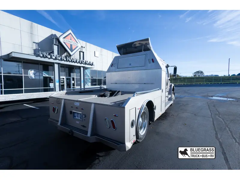 2007 FREIGHTLINER SportChassis