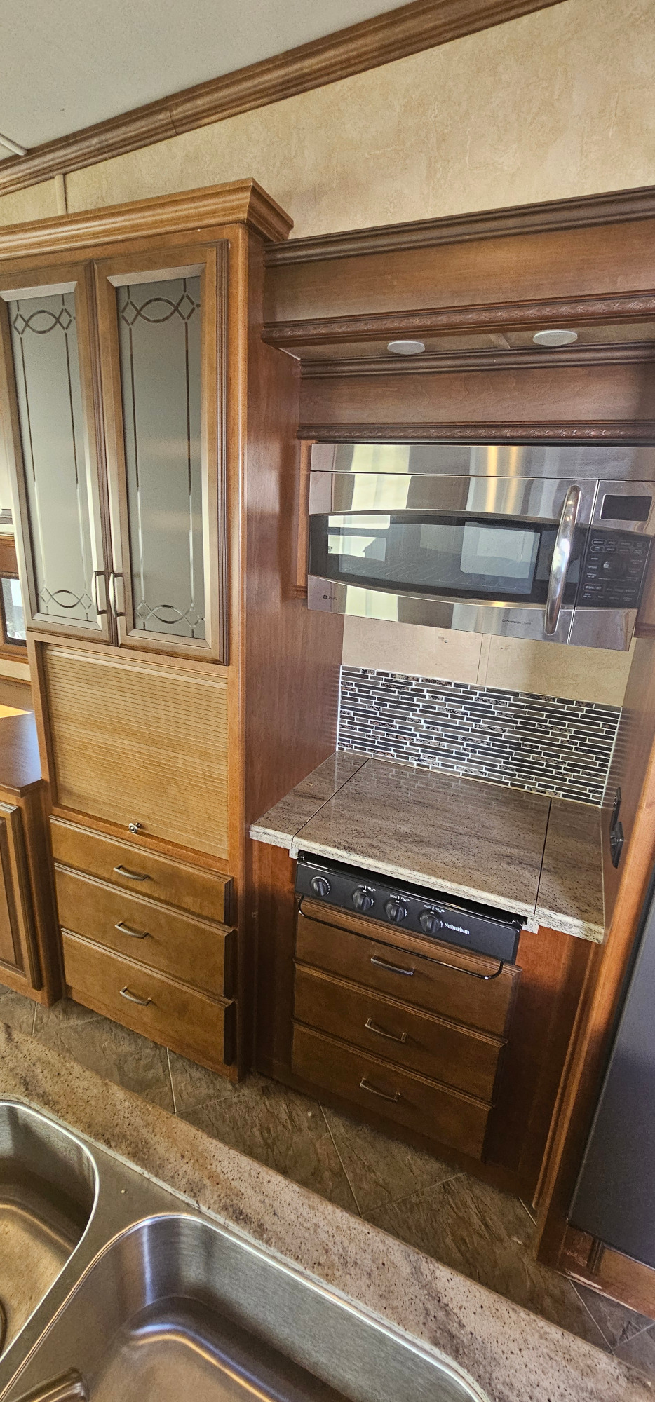 2014 DRV LUXURY SUITES MOBILE SUITES 32RS3 in newport news VA