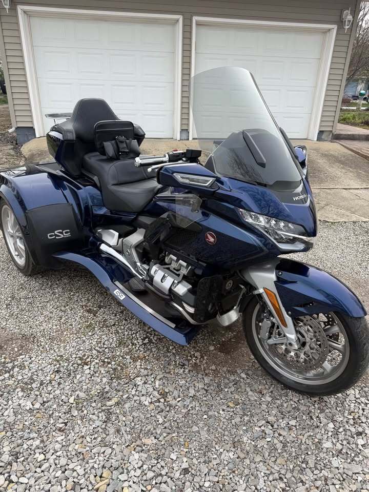 2018 Honda GL 1800 1800 in Gays, IL