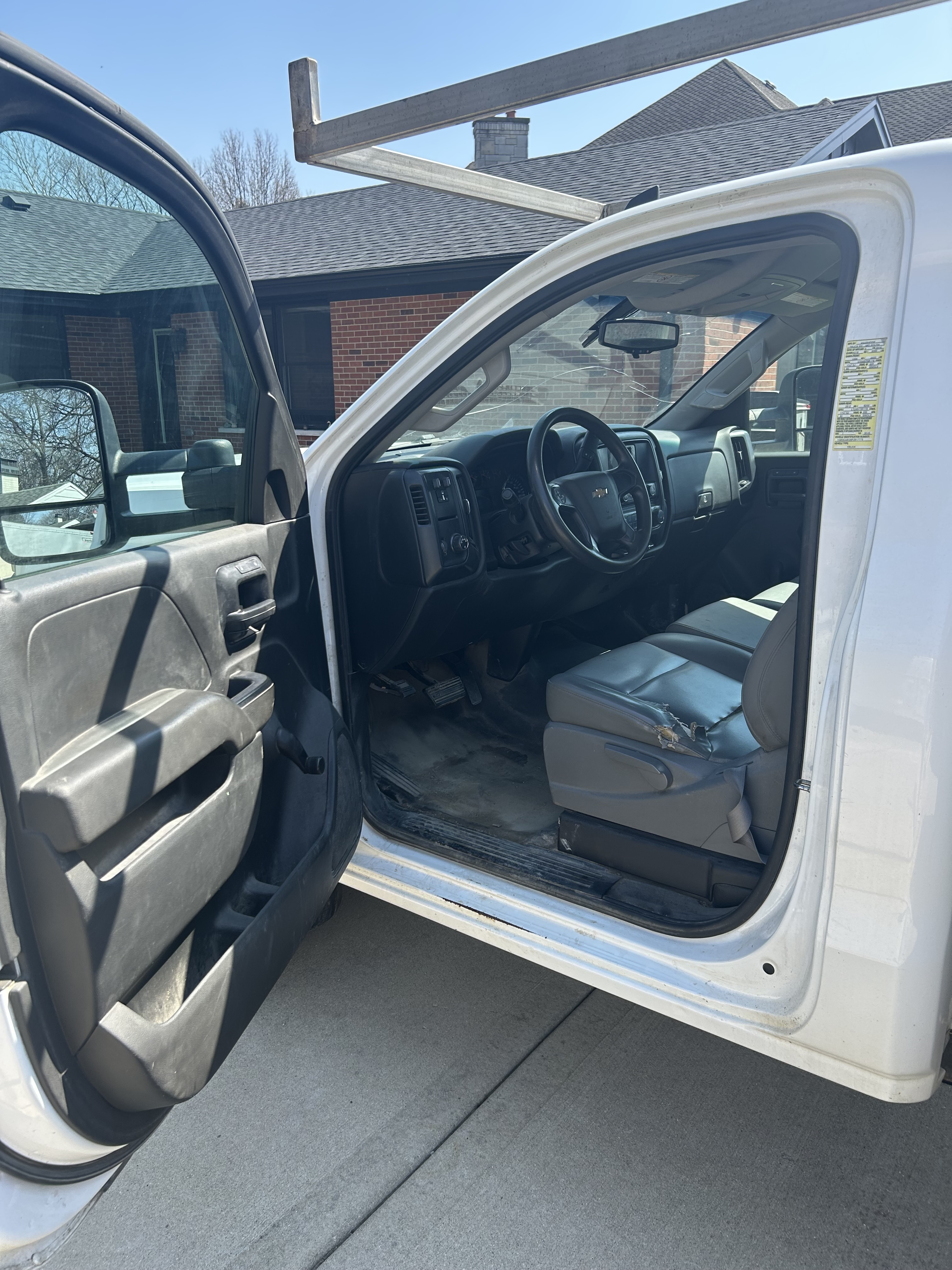 2015 CHEVROLET SILVERADO 2500HD WT WT in Mount Prospect, IL