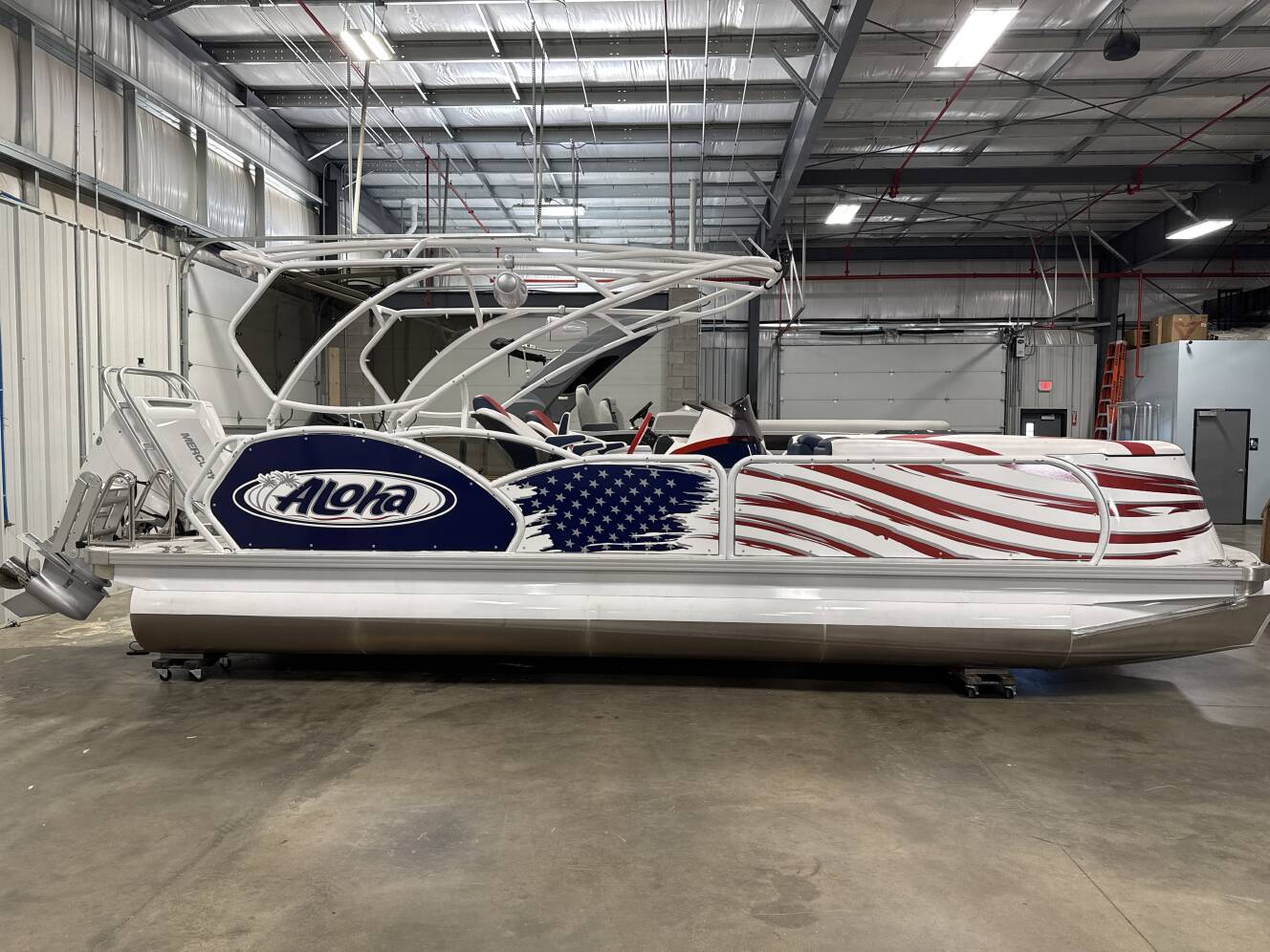 A photo of this 2026 Aloha PARADISE 260 ARCH SPORT TOWER