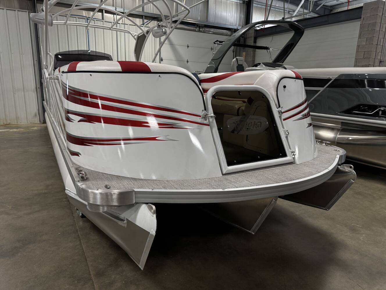A photo of this 2026 Aloha PARADISE 260 ARCH SPORT TOWER