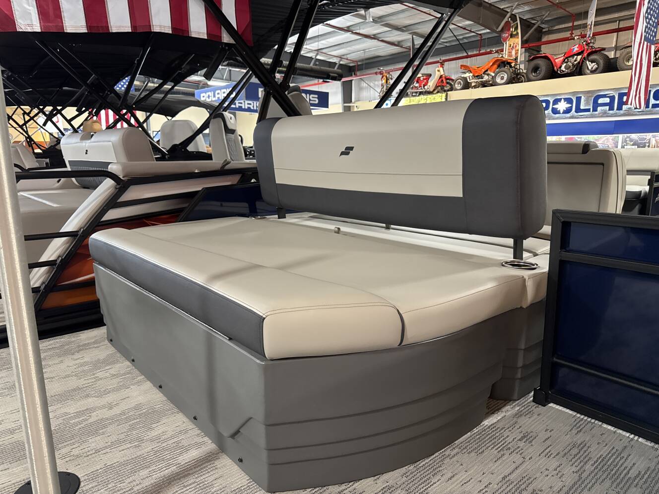 A photo of this 2026 Starcraft EX 22 Q DH