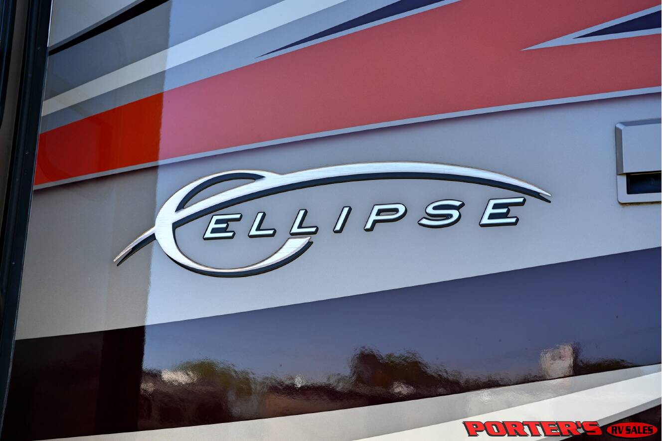 A photo of this 2010 Itasca ELLIPSE 40BD