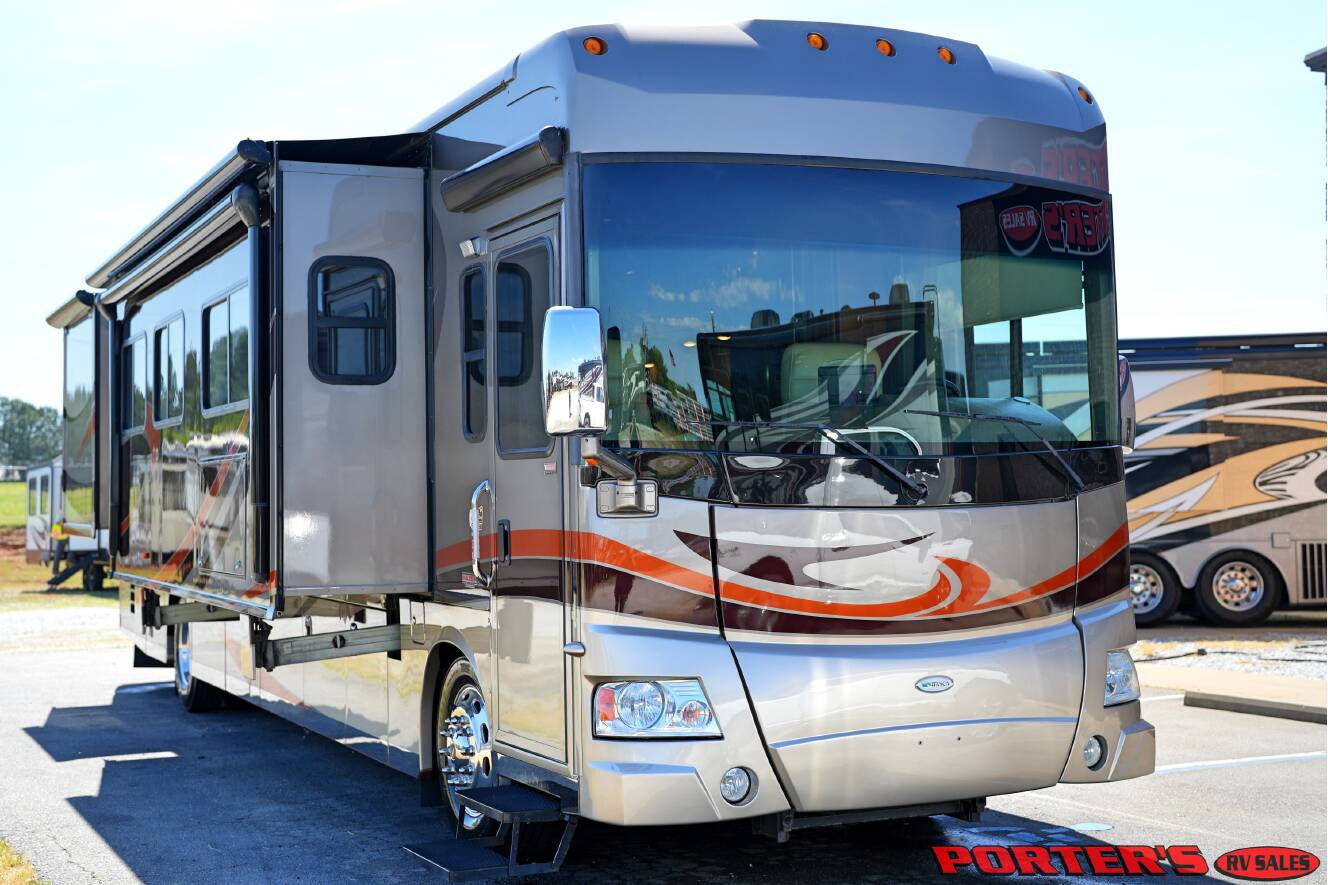 A photo of this 2010 Itasca ELLIPSE 40BD