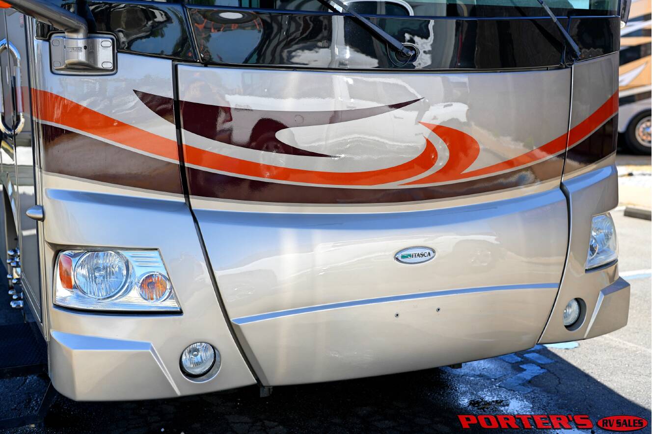 A photo of this 2010 Itasca ELLIPSE 40BD
