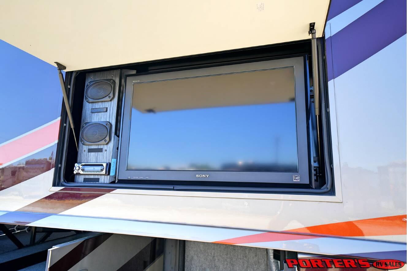 A photo of this 2010 Itasca ELLIPSE 40BD