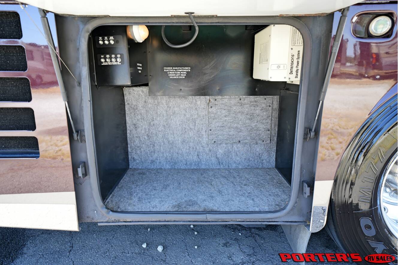 A photo of this 2010 Itasca ELLIPSE 40BD