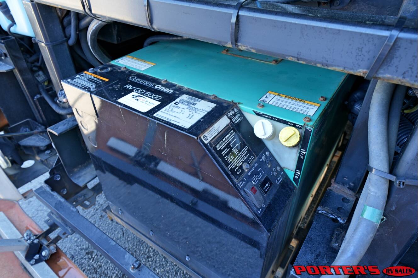 A photo of this 2010 Itasca ELLIPSE 40BD