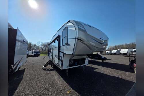 2025 Keystone Cougar Half-Ton 23MLE in ina IL