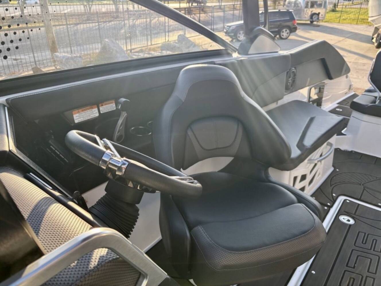 A photo of this 2023 Scarab 285 Id