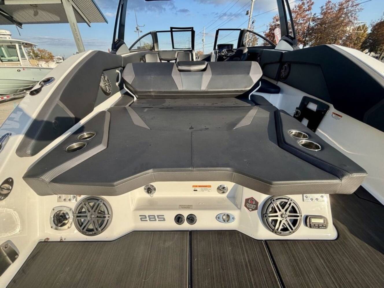 A photo of this 2023 Scarab 285 Id