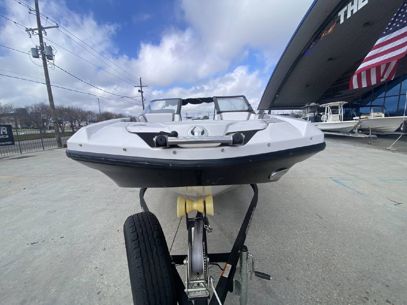 A photo of this 2018 Scarab 215 G