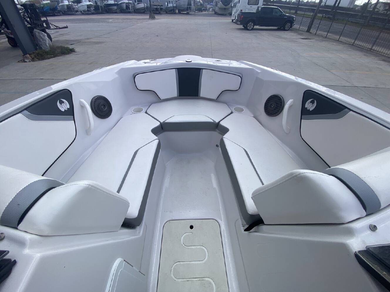 A photo of this 2018 Scarab 215 G