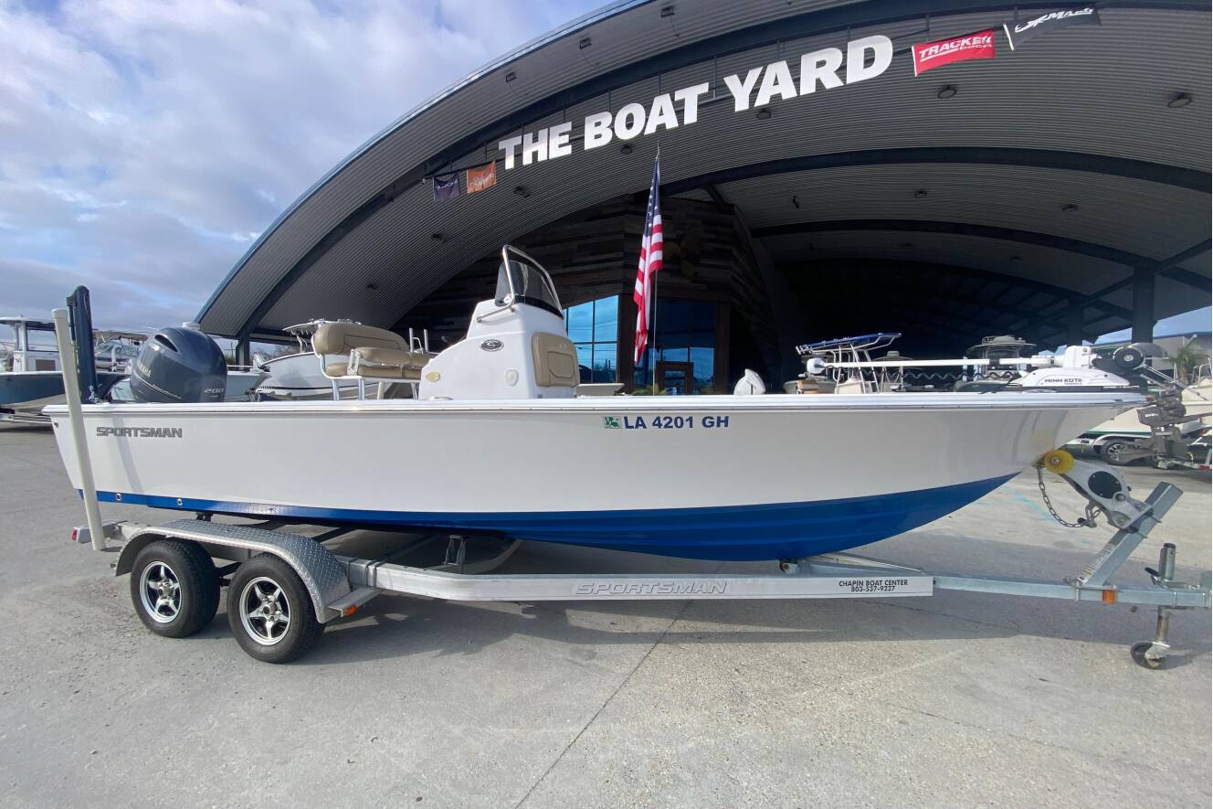 A photo of this 2015 Sportsman Masters 227 Bay Boat