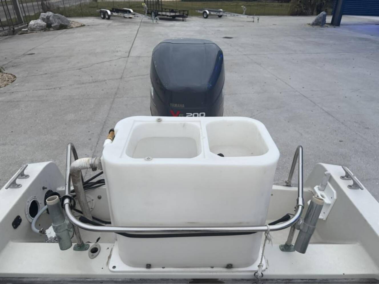A photo of this 1977 Boston Whaler 21 Revenge