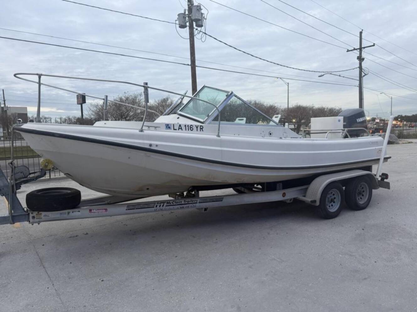 A photo of this 1977 Boston Whaler 21 Revenge