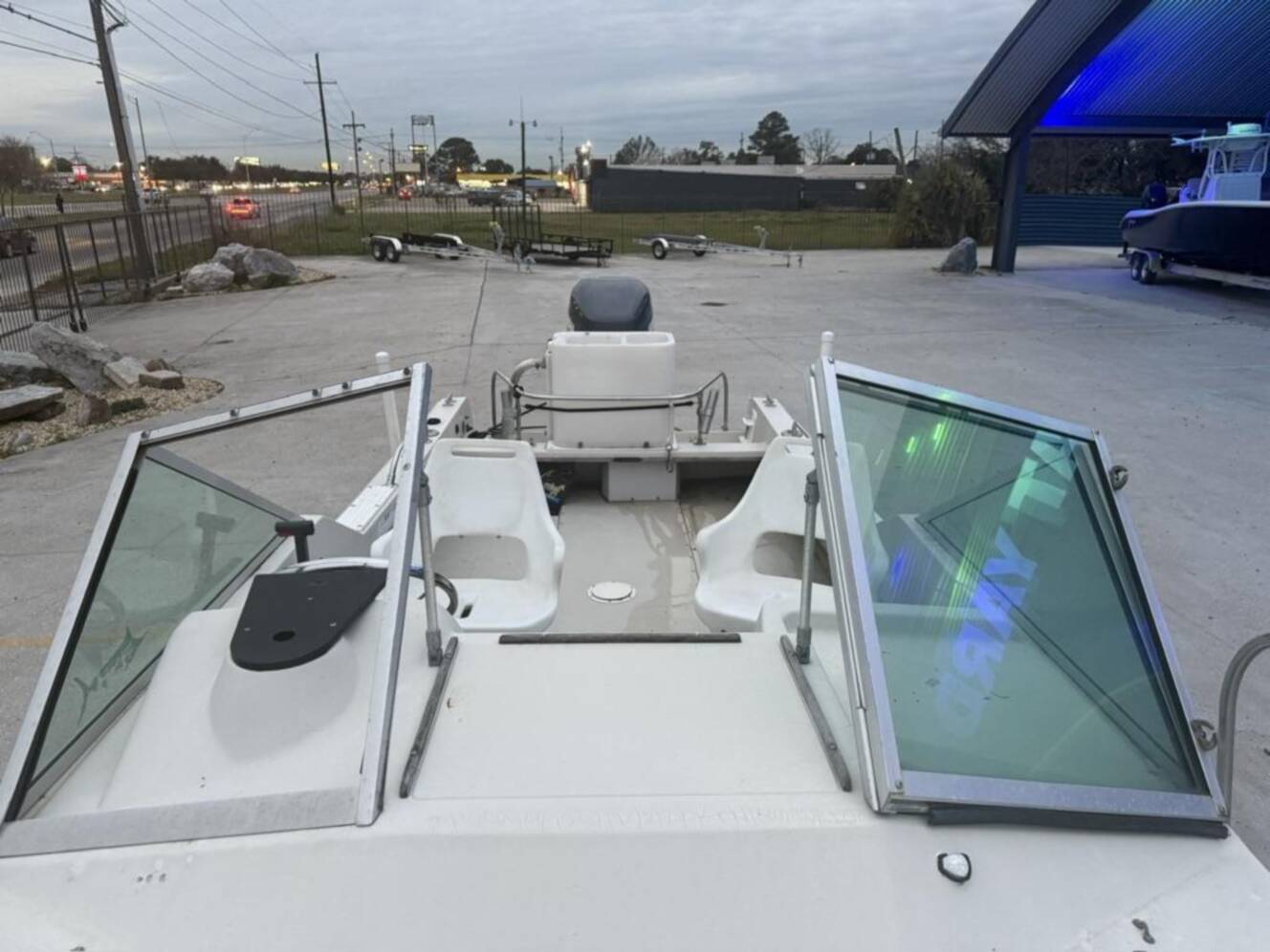 A photo of this 1977 Boston Whaler 21 Revenge