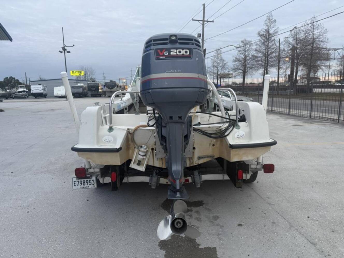 A photo of this 1977 Boston Whaler 21 Revenge