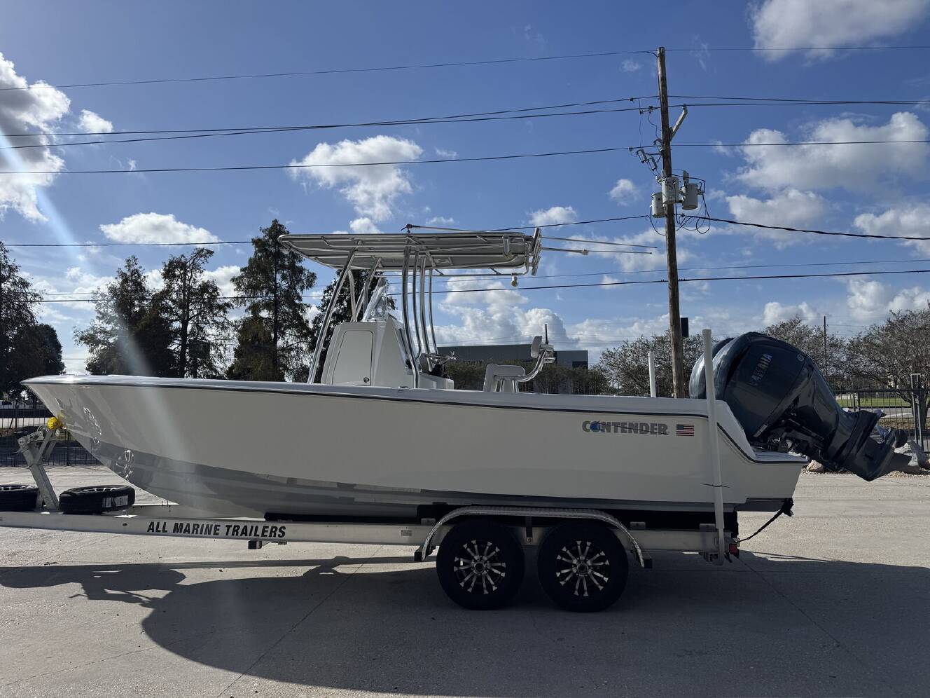 A photo of this 2025 Contender T 25T