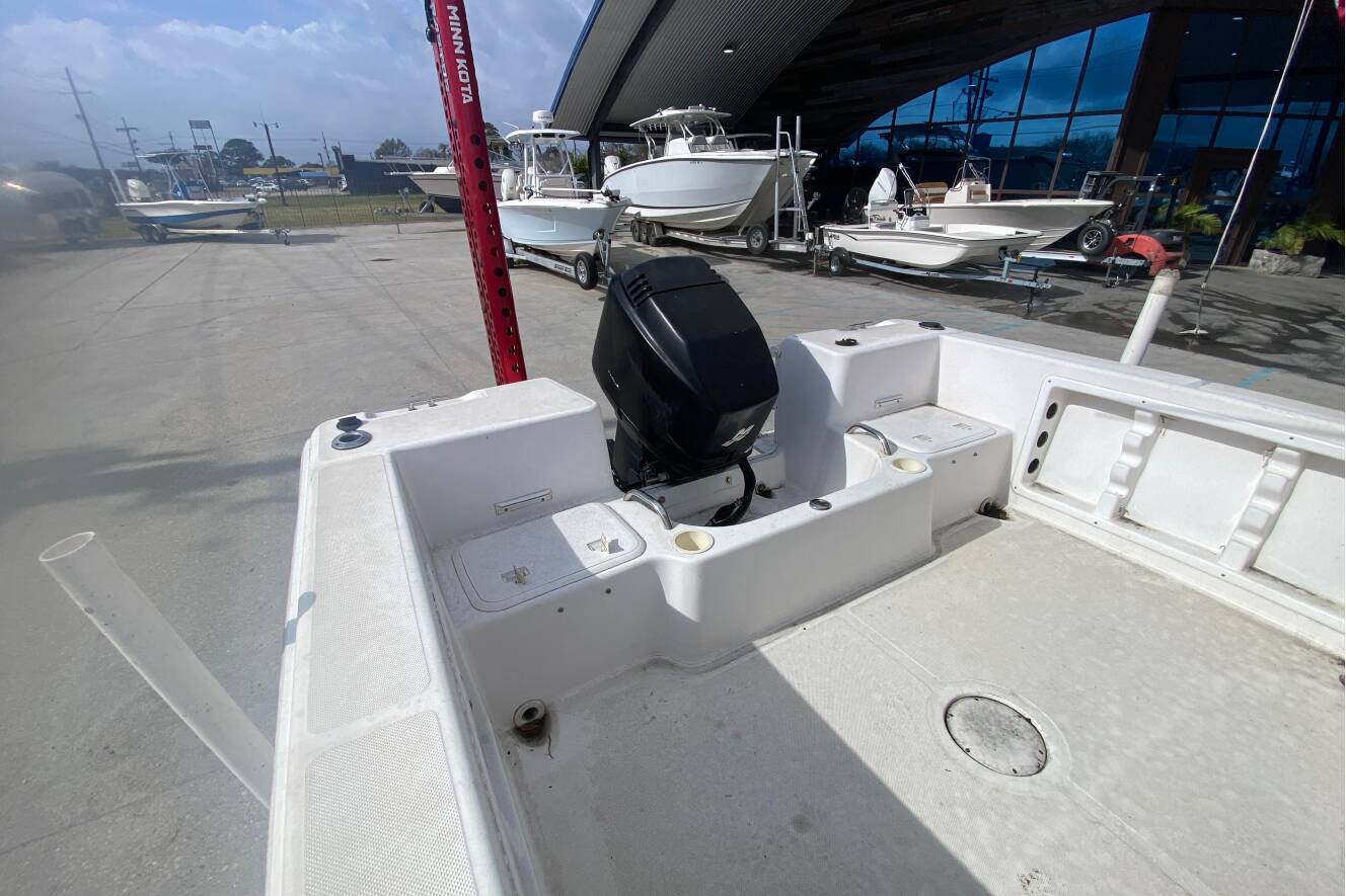 A photo of this 2005 Pro-Line 21 Walkaround