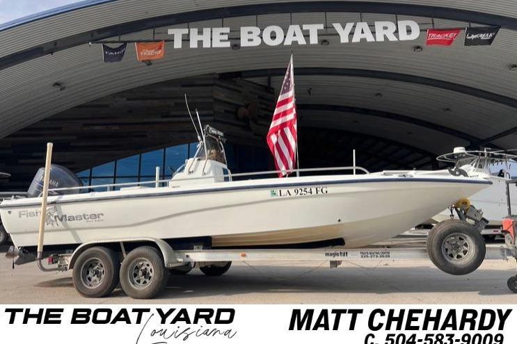 2003 Fishmaster 2300 in marrero LA
