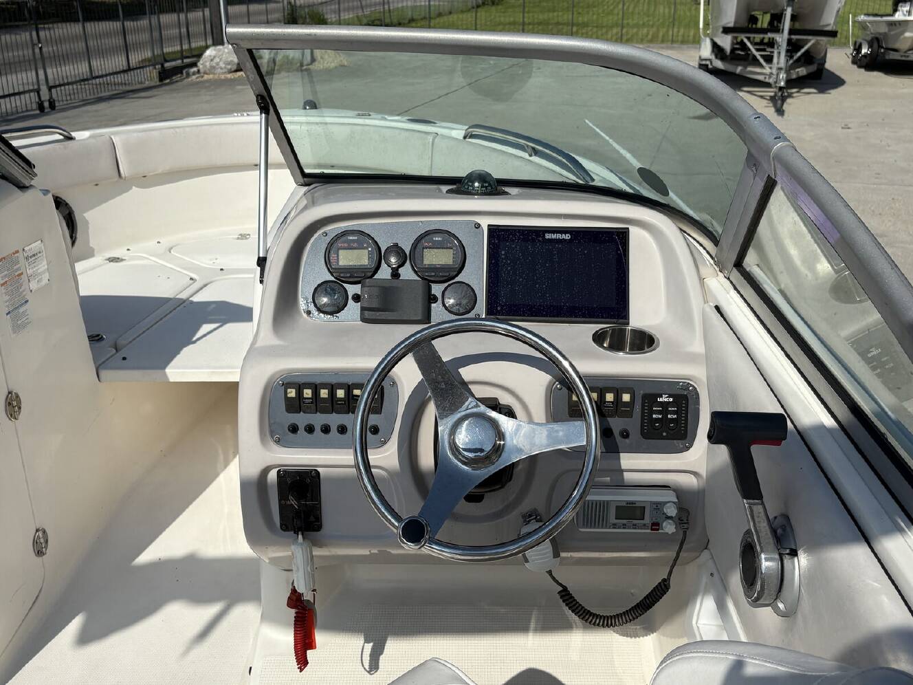A photo of this 2006 Robalo R227 Dual Console
