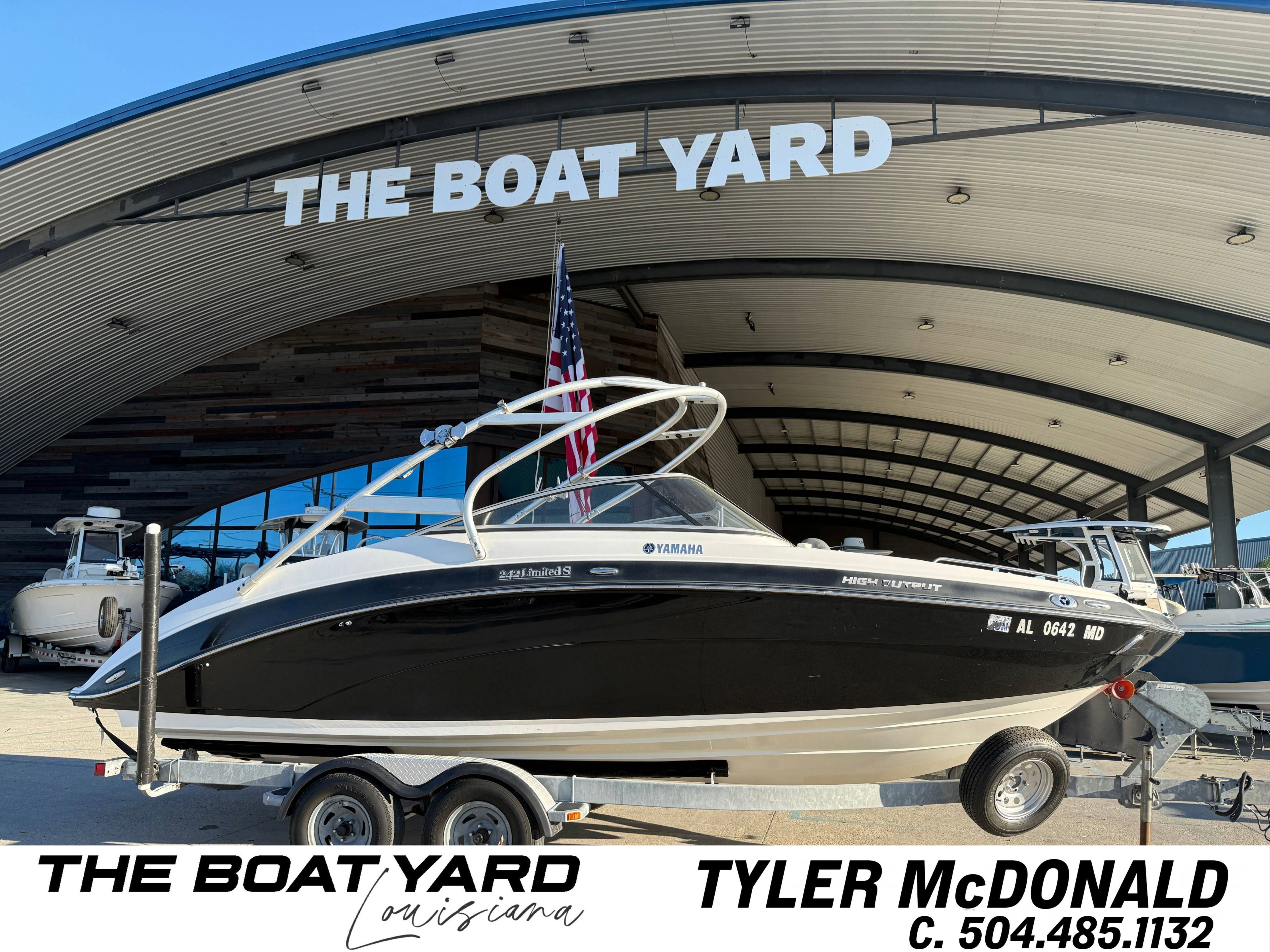 2011 Yamaha Boats 242 Limited S in marrero LA