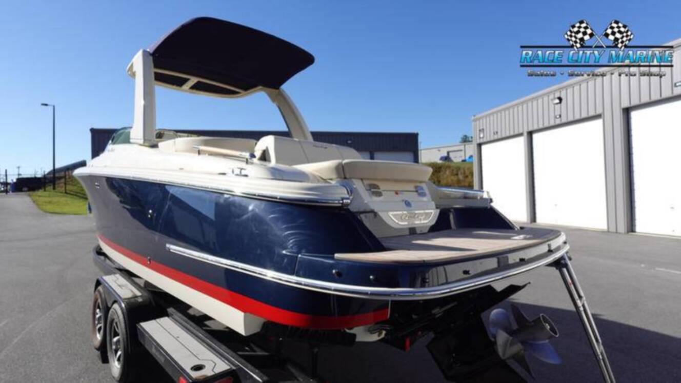 A photo of this 2025 Chris Craft 28GT