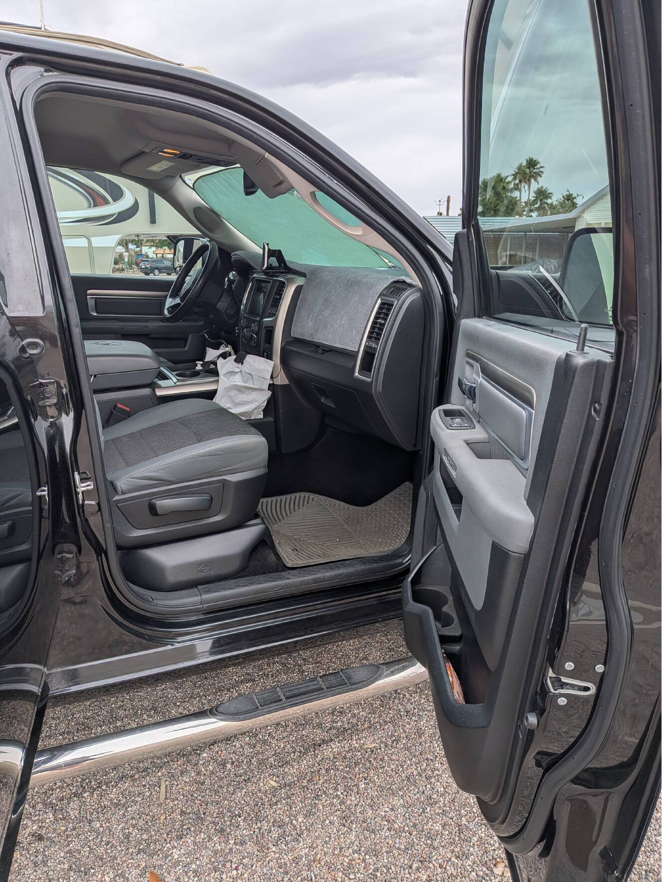 A photo of this 2016 Grand Design REFLECTION 337RLS